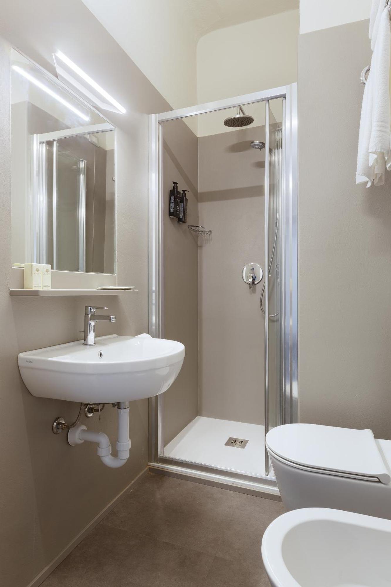 מילאנו Hotel 22 Marzo מראה חיצוני תמונה